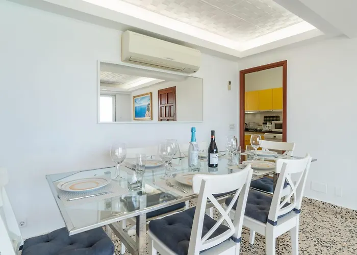 Voramar On Pinewalk Lägenhet *