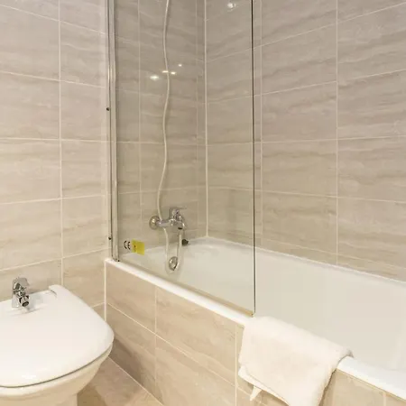 Voramar On Pinewalk Apartment *