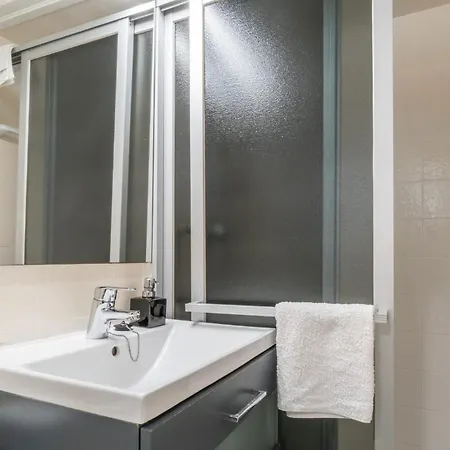 Voramar On Pinewalk Apartment