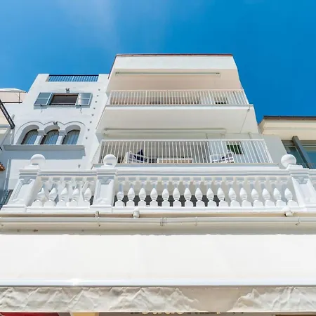 Voramar On Pinewalk Pollenca